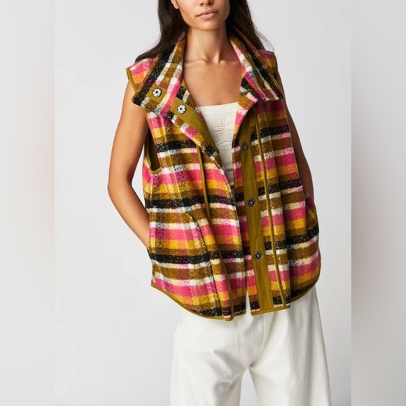 Free People Jackets & Blazers - Nwot Free People Wrapped Up Blanket Vest